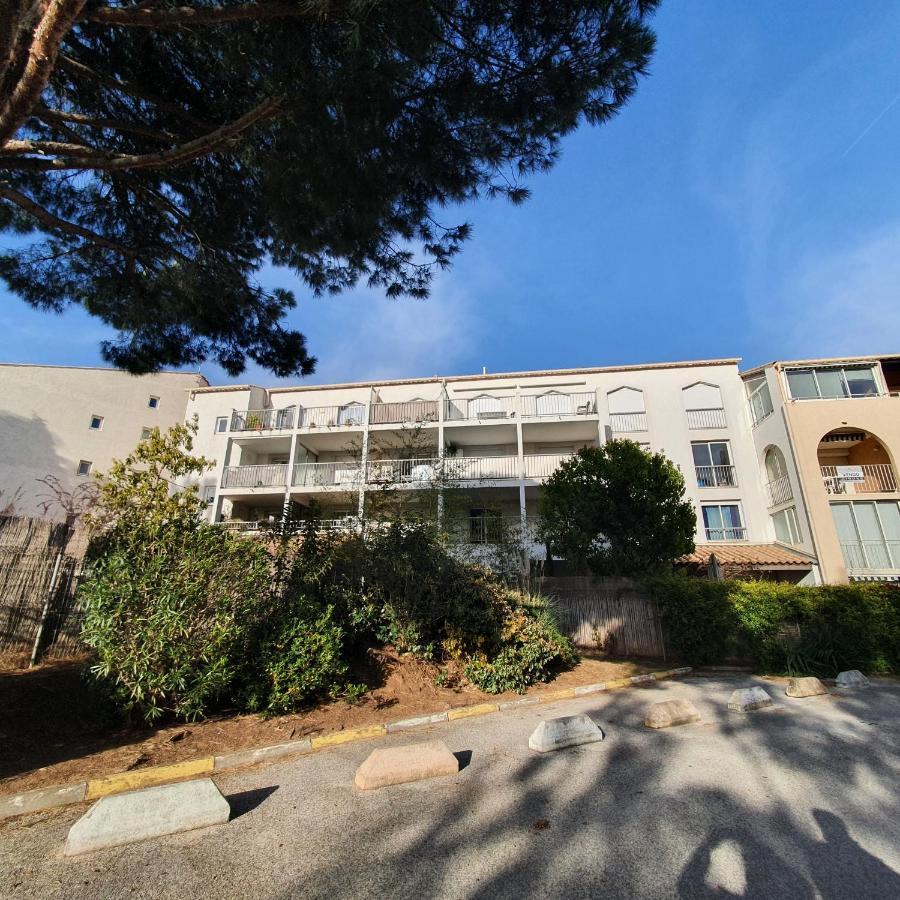 Appartement Residence La Plage 4 **** La Londe-les-Maures Exteriér fotografie